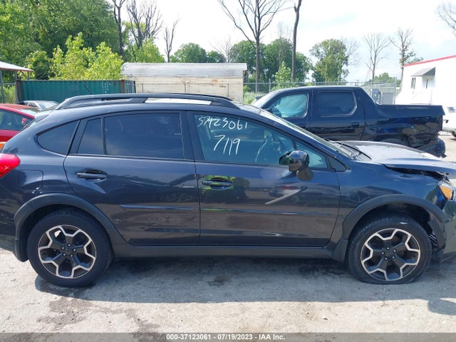 2014 SUBARU XV CROSSTREK LIMITED VIN: JF2GPAKCXE8328883