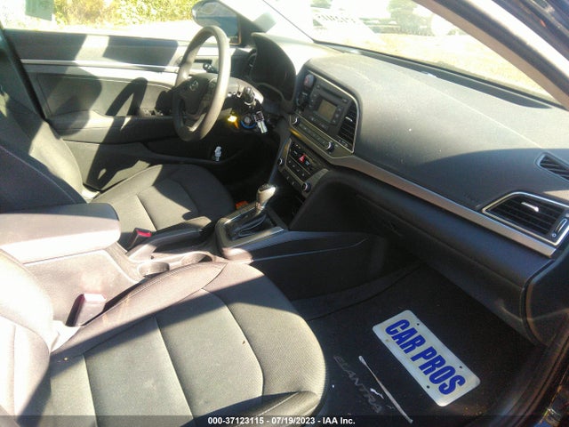 Hyundai ELANTRA SE 2018 5NPD74LF4JH349395 Image 11