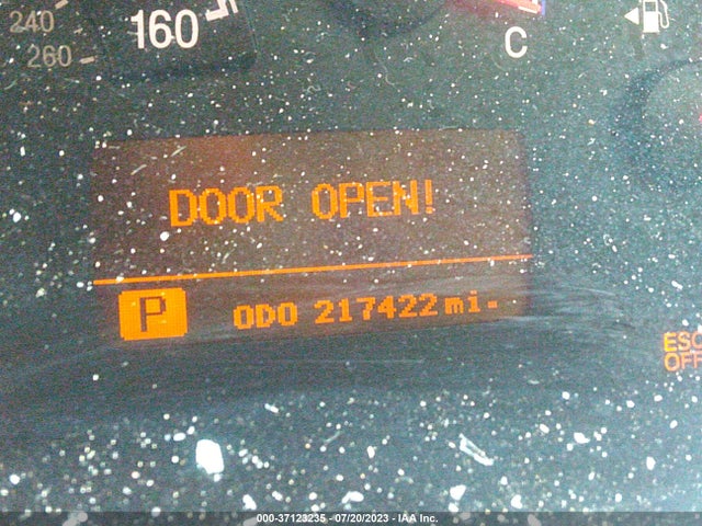 2006 HYUNDAI AZERA LIMITED VIN: KMHFC46F56A122453