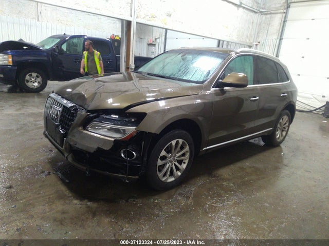WA1LFAFP1FA108856 Audi Q5 Premium Plus