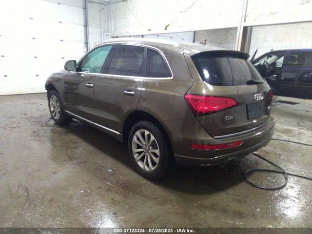 WA1LFAFP1FA108856 Audi Q5 Premium Plus