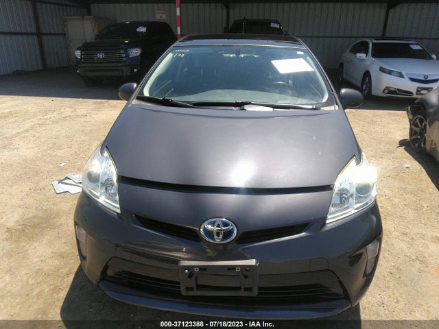 Toyota Prius Four/five/three/one/two 2014 JTDKN3DUXE1850454 Image 4