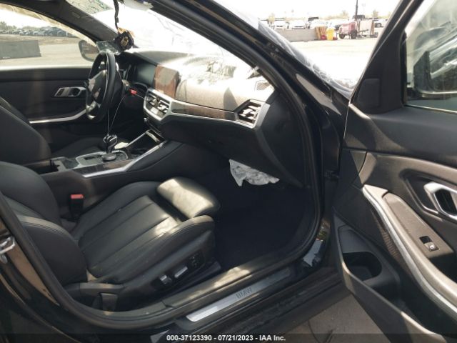 WBA5R1C53KAK10823 BMW 3 Series 330i