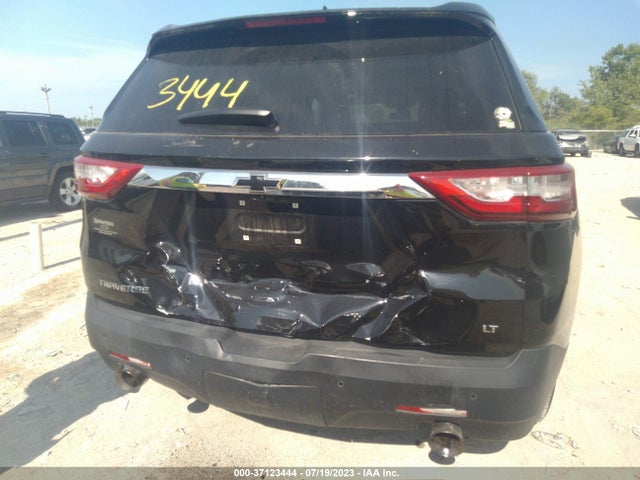 Chevrolet Traverse Lt Leather 2018 1GNERHKW8JJ147455 Image 16