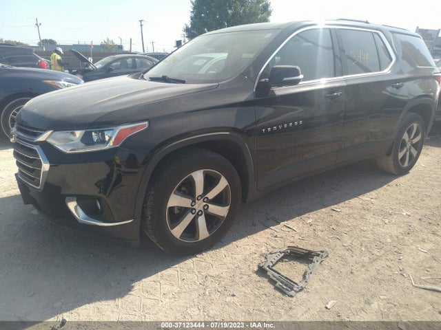 Chevrolet Traverse Lt Leather 2018 1GNERHKW8JJ147455 Image 2