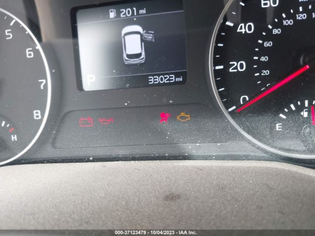 KNDEPCAA3M7215640 KIA Seltos Lx