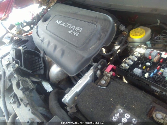 1C4PJLAB5FW607756 Jeep Cherokee Sport