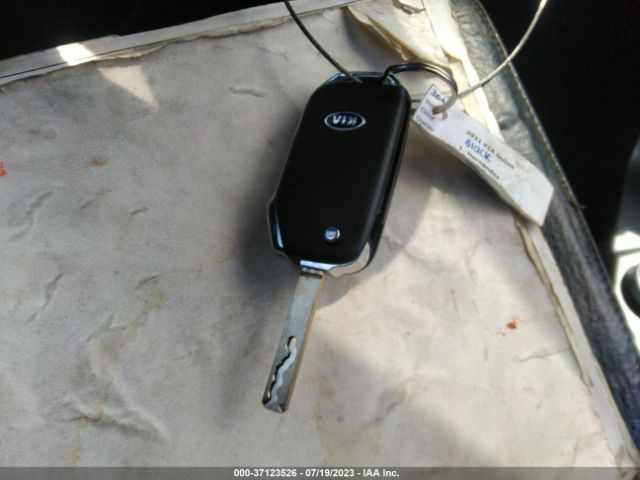 KNDEPCAAXM7077465 KIA Seltos Lx