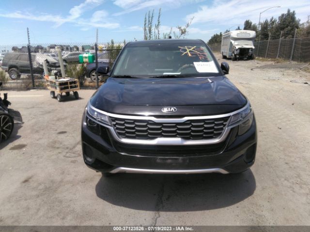 KNDEPCAAXM7077465 KIA Seltos Lx