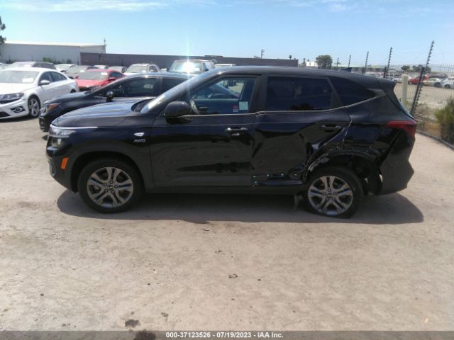 KNDEPCAAXM7077465 KIA Seltos Lx