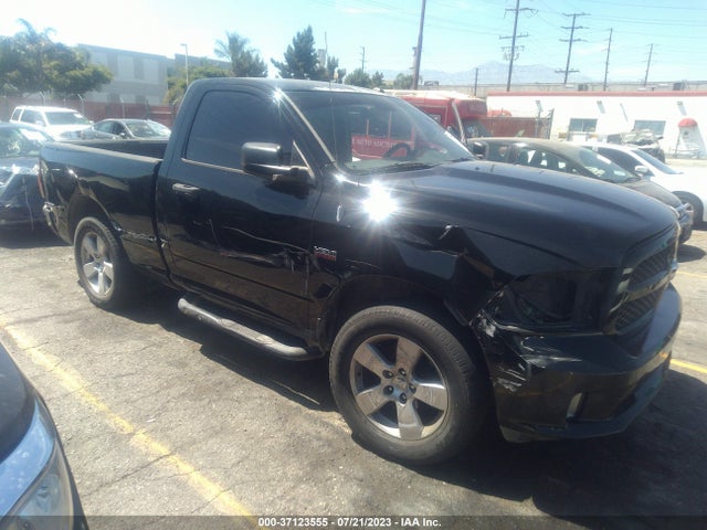 3C6JR6AT3EG119113 RAM 1500 Express