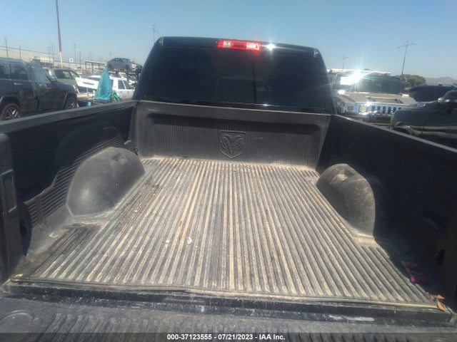 3C6JR6AT3EG119113 RAM 1500 Express