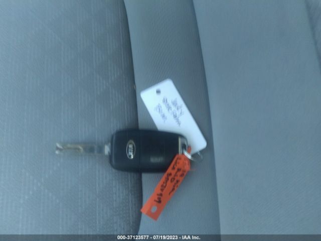 3KPA24AB4KE172273 KIA RIO S