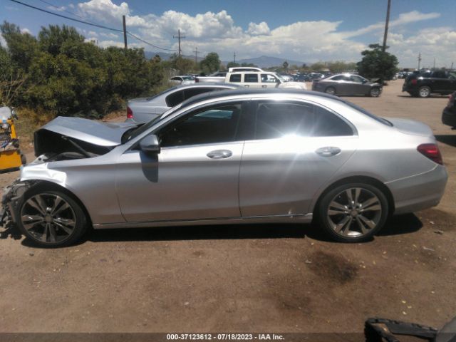 55SWF4JB3HU197094 Mercedes-Benz C-class C 300