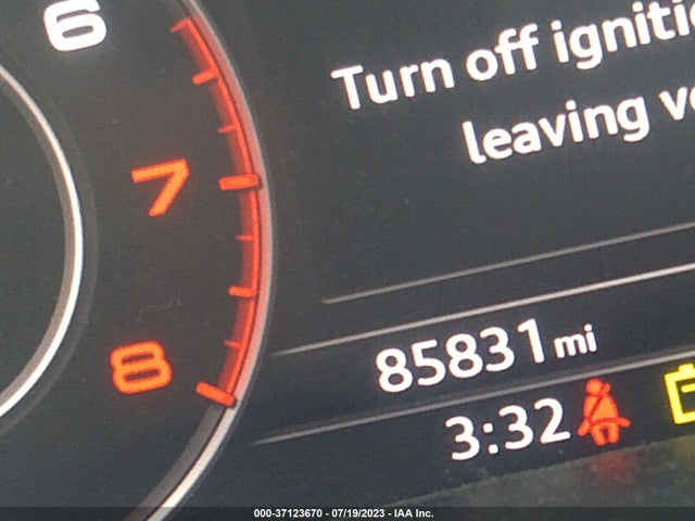 WA1LAAF71HD013276 Audi Q7 Premium Plus