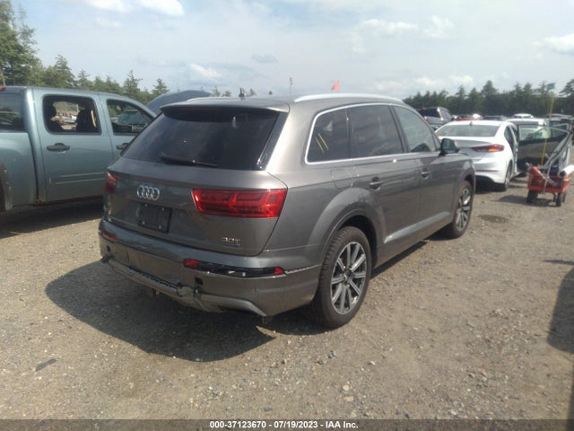 WA1LAAF71HD013276 Audi Q7 Premium Plus