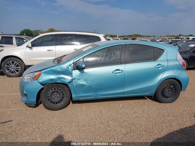 Toyota Prius C One/three/two/four 2014 JTDKDTB36E1083151 Image 6