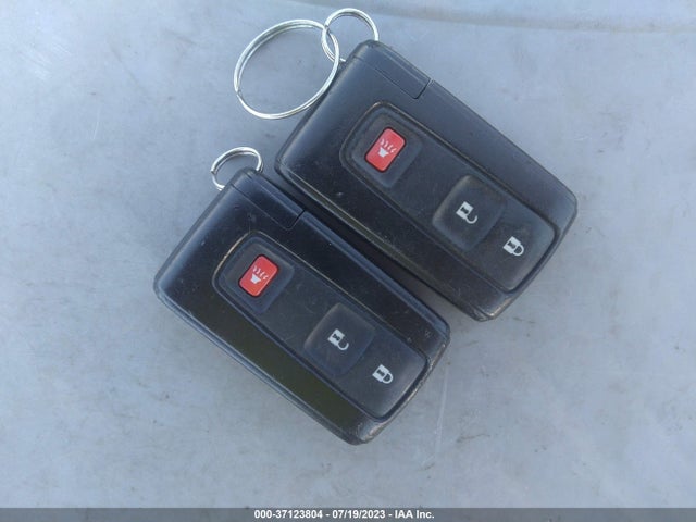 2008 TOYOTA PRIUS VIN: JTDKB20U283448722