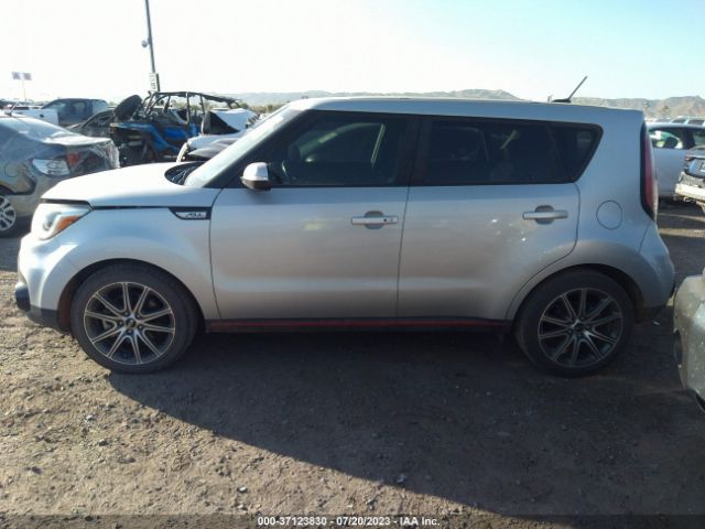 KNDJX3AAXH7499658 KIA Soul !