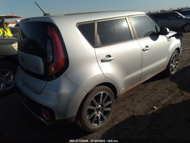KNDJX3AAXH7499658 KIA Soul !
