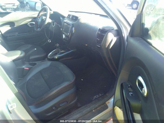 KNDJX3AAXH7499658 KIA Soul !