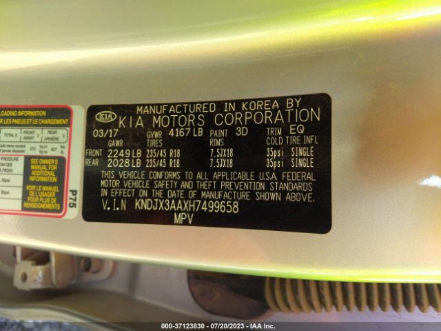 KNDJX3AAXH7499658 KIA Soul !