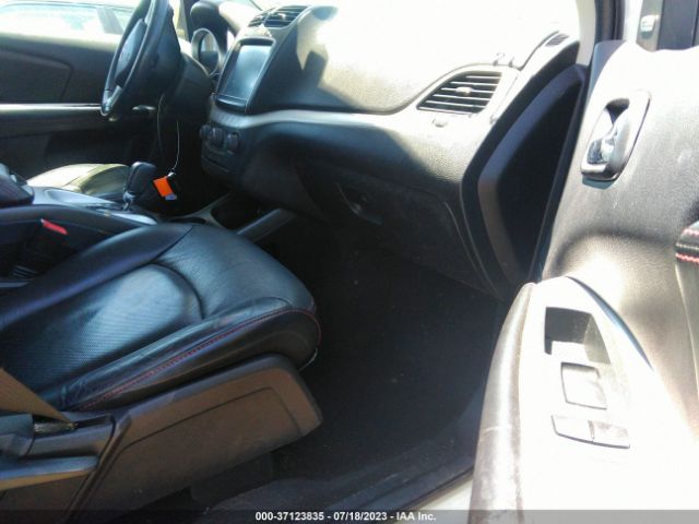 3C4PDCEG9JT426414 Dodge JOURNEY GT