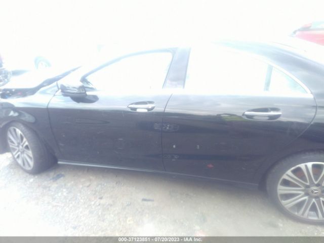 WDDSJ4GB4KN725181 Mercedes-Benz CLA