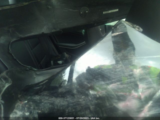 WDDSJ4GB4KN725181 Mercedes-Benz CLA