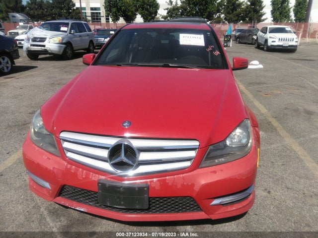 2013 MERCEDES-BENZ C-CLASS C 250 VIN: WDDGF4HB9DR284410