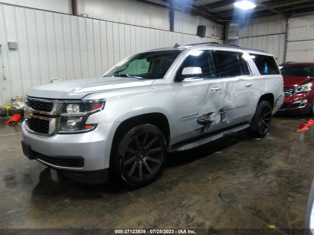 Chevrolet Suburban Lt 2015 1GNSKJKC9FR218840 Image 2