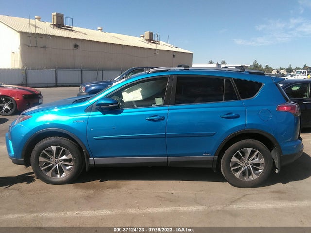 2017 TOYOTA RAV4 HYBRID XLE/LE PLUS VIN: JTMRJREV6HD087632
