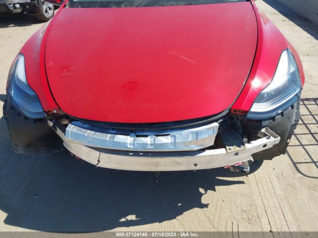 7SAYGAEE5NF352012 Tesla Model Y Long Range