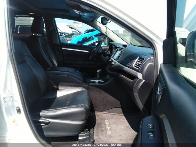 2014 TOYOTA HIGHLANDER XLE VIN: 5TDKKRFH7ES010503