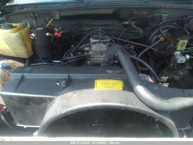 1994 CHEVROLET GMT-400 K1500 VIN: 2GCEK19K9R1261350