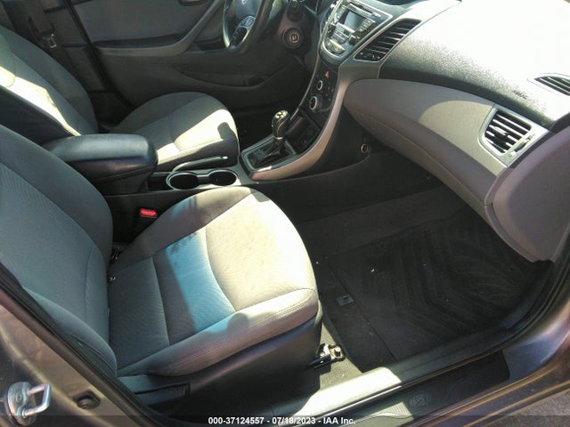 2014 HYUNDAI ELANTRA SE VIN: 5NPDH4AE4EH456914