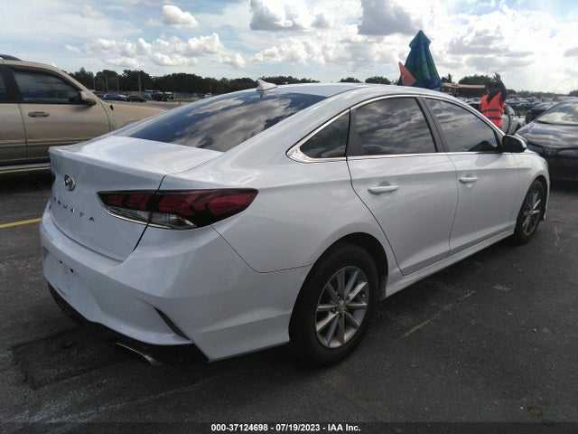 2018 HYUNDAI SONATA SE VIN: 5NPE24AF2JH682250