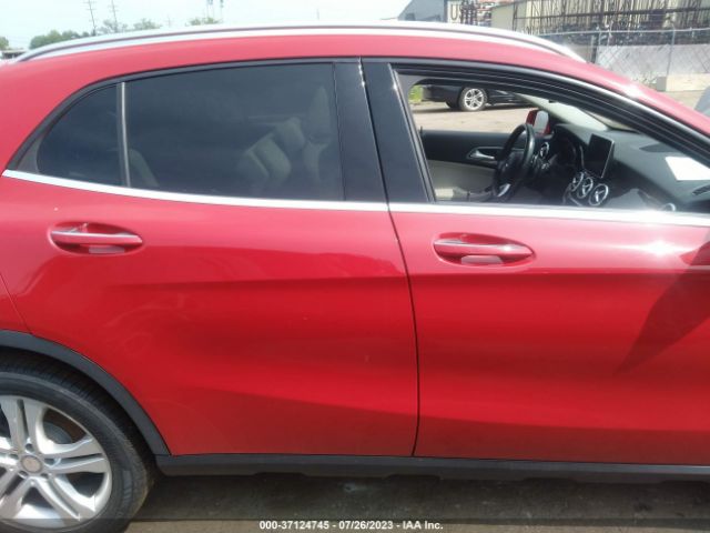 WDCTG4GB4GJ220750 Mercedes-Benz GLA 250