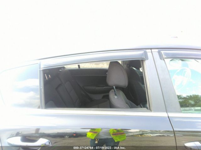 KNDPMCAC9H7119200 KIA Sportage Lx