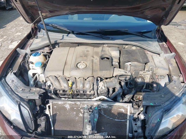 1VWAP7A33EC023888 Volkswagen Passat S W/nav