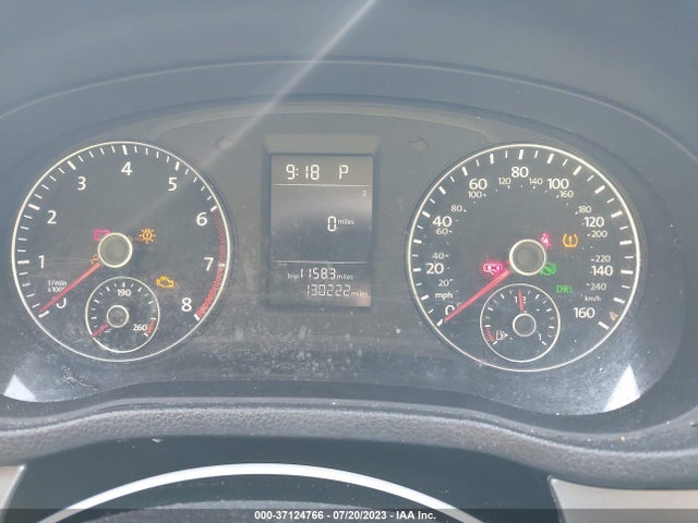 1VWAP7A33EC023888 Volkswagen Passat S W/nav