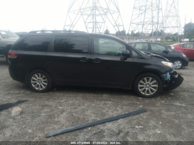 Toyota Sienna Ltd/xle 2014 5TDDK3DC8ES083909 Image 5