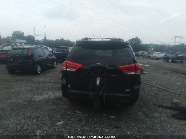 Toyota Sienna Ltd/xle 2014 5TDDK3DC8ES083909 Image 8