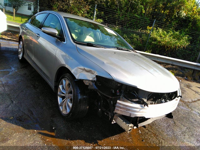 Chrysler 200 Limited 2015 1C3CCCAB0FN609286 Image 1