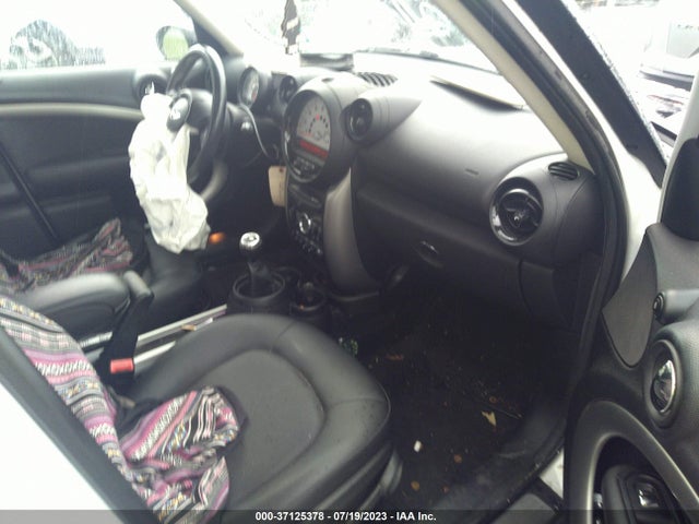 2013 MINI COOPER COUNTRYMAN VIN: WMWZB3C54DWM30981