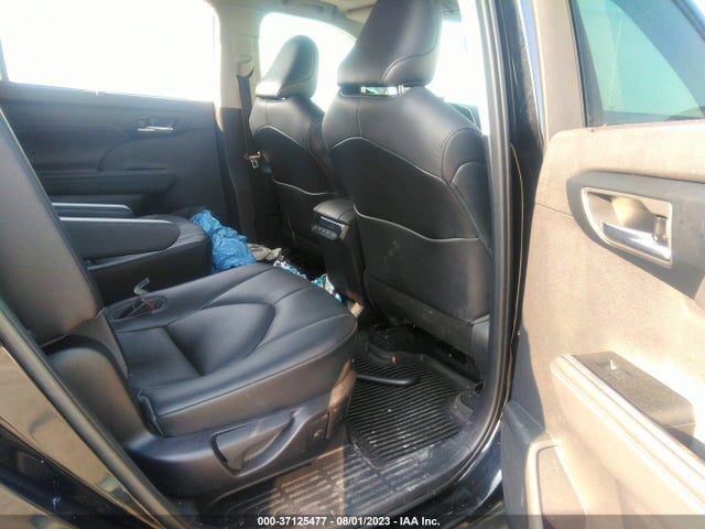 Toyota Highlander Xle 2020 5TDGZRBH3LS521906 Image 8