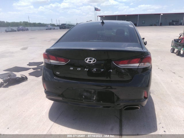 Hyundai SONATA SE 2018 5NPE24AF9JH692323 Image 16