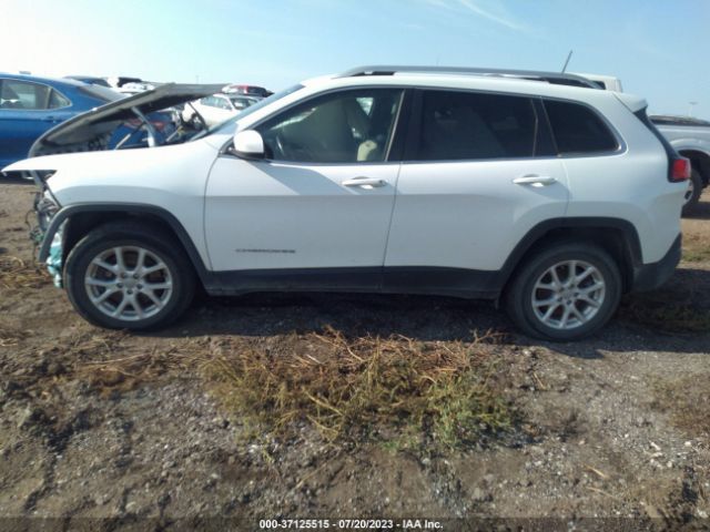 1C4PJMCB0FW794701 Jeep Cherokee Latitude