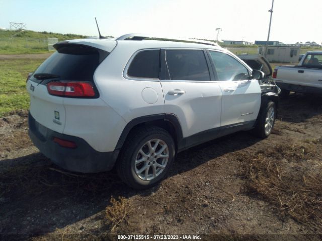 1C4PJMCB0FW794701 Jeep Cherokee Latitude