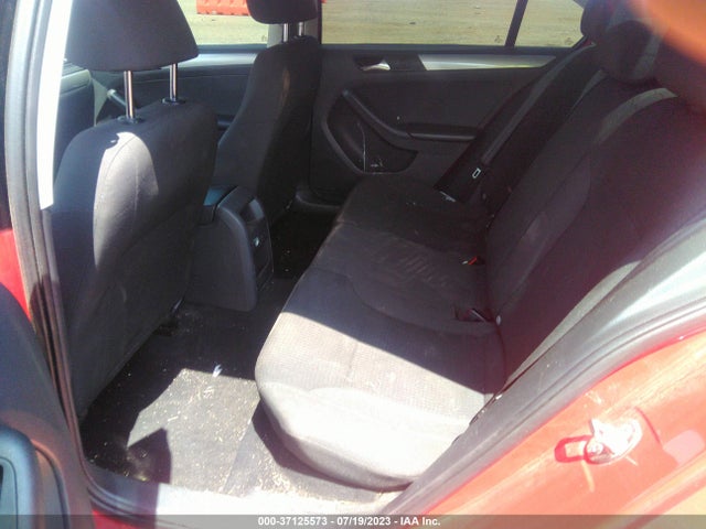 3VWD17AJ3FM295418 Volkswagen Jetta Sedan 1.8t Se